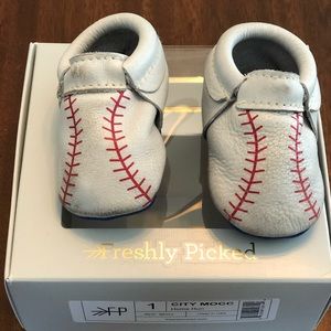 Baseball design moccasins